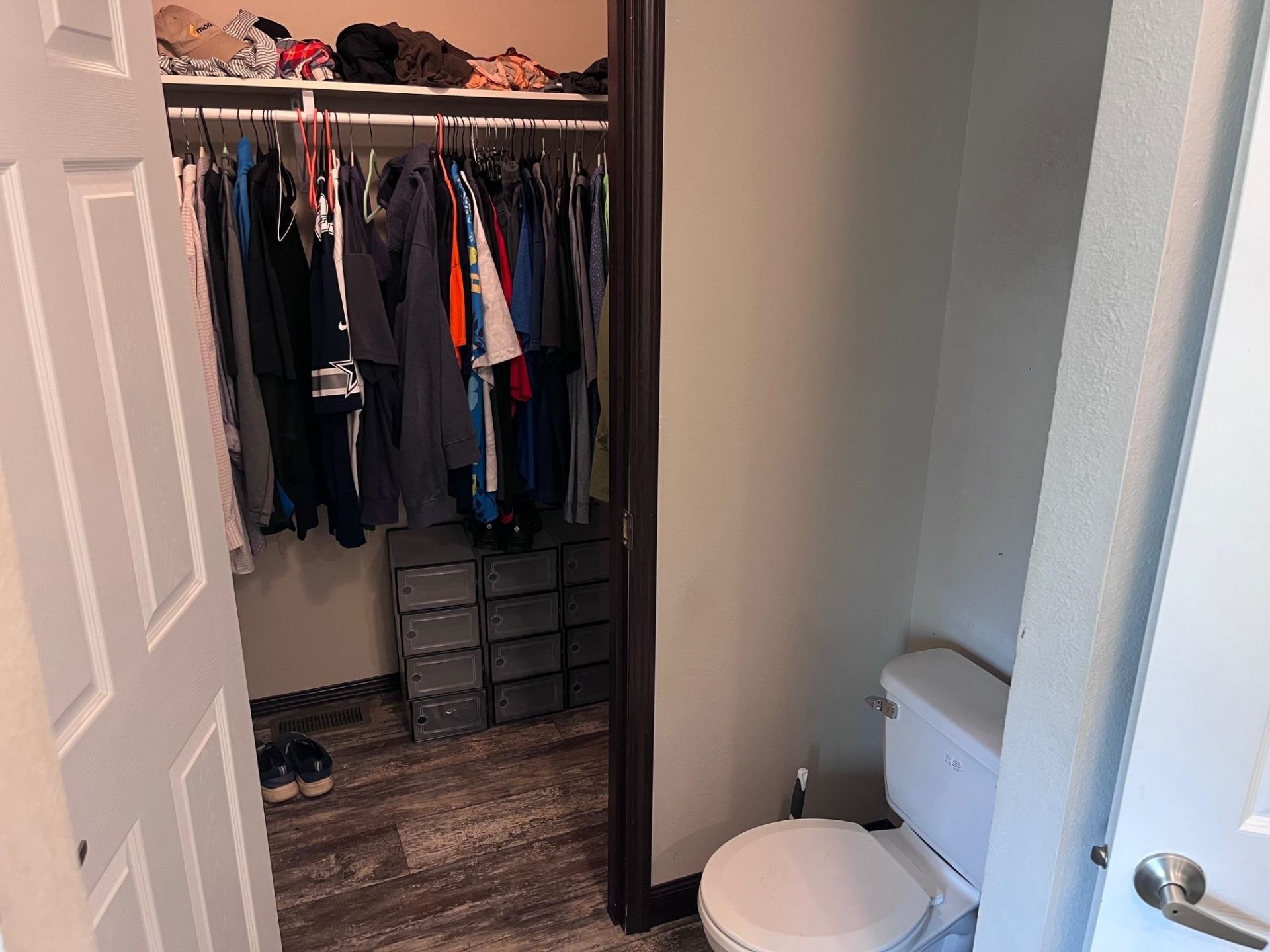 215 Air Stream Dr. Photo 39