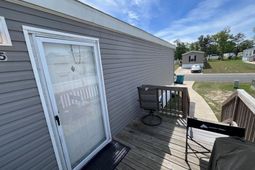 215 Air Stream Dr. photo 4