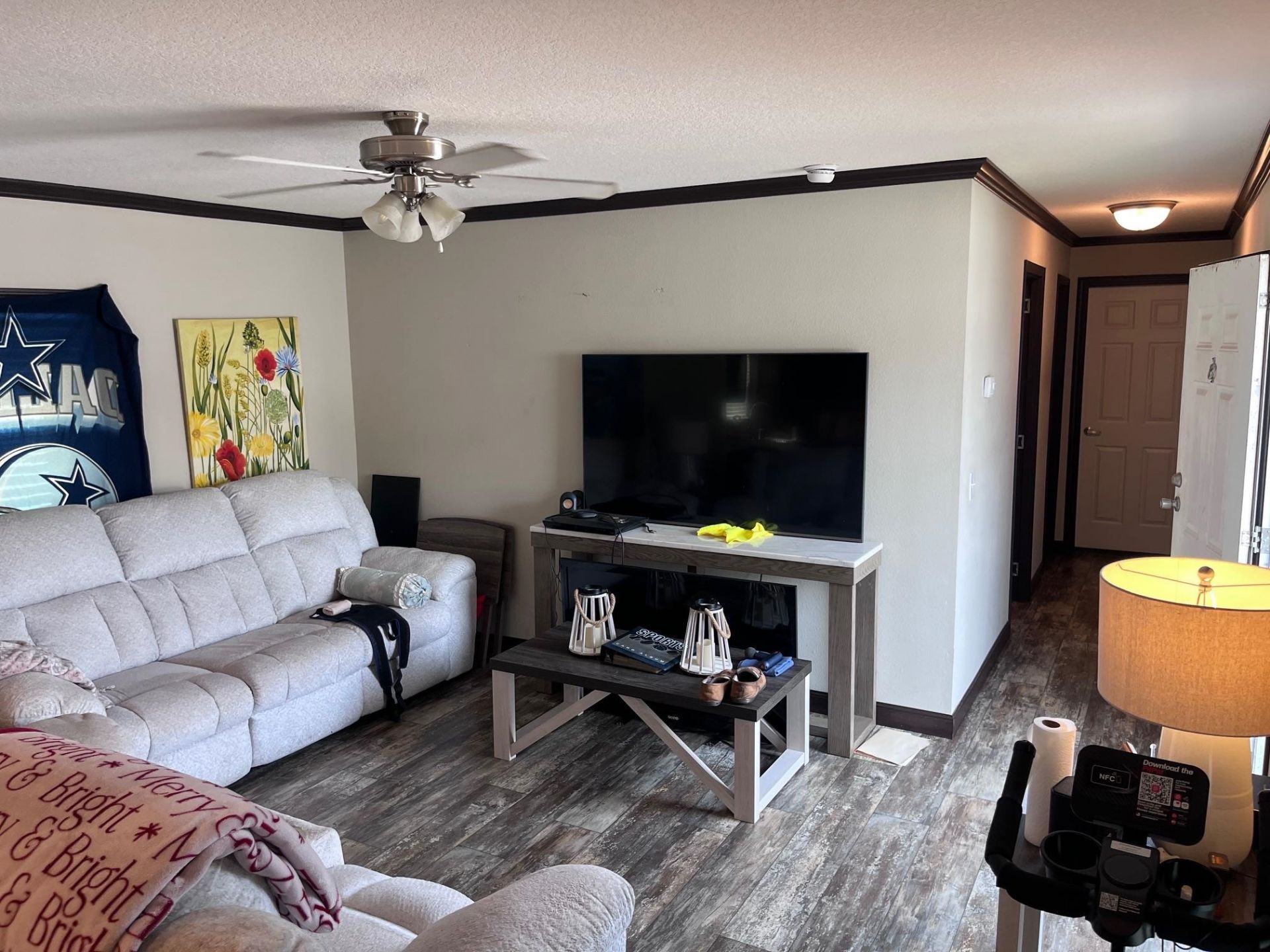 215 Air Stream Dr. Photo 43