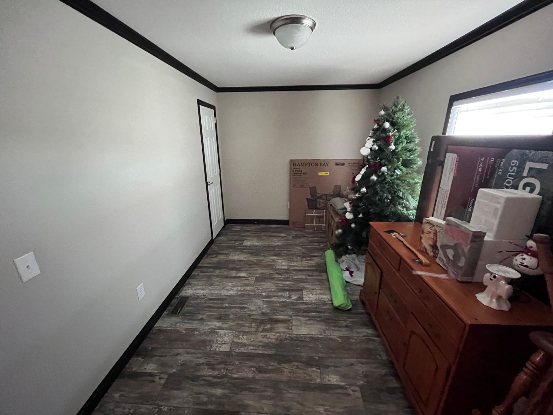 215 Air Stream Dr. Photo 49