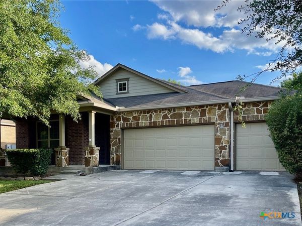 656 Peacock Lane, New Braunfels, TX 78130