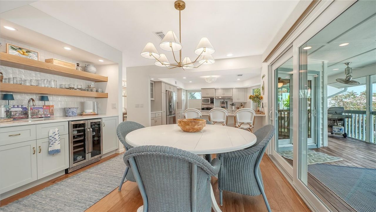 476 Meadow Lark Drive, Sarasota, FL 34236 Photo