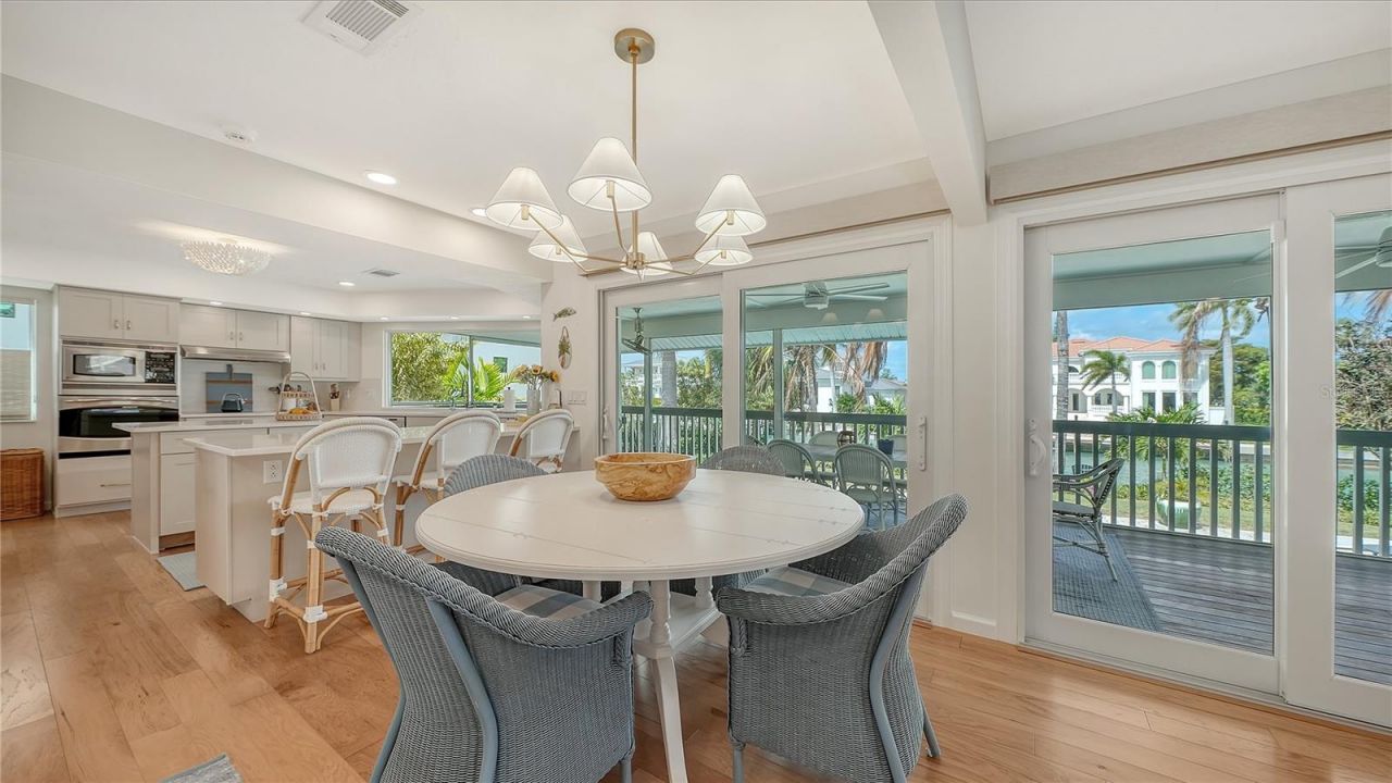 476 Meadow Lark Drive, Sarasota, FL 34236 Photo