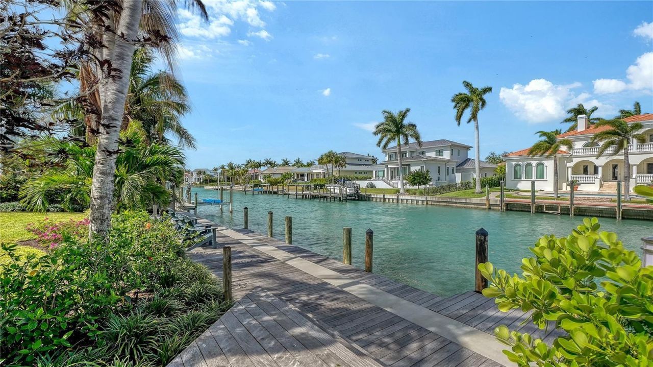 476 Meadow Lark Drive, Sarasota, FL 34236 Photo