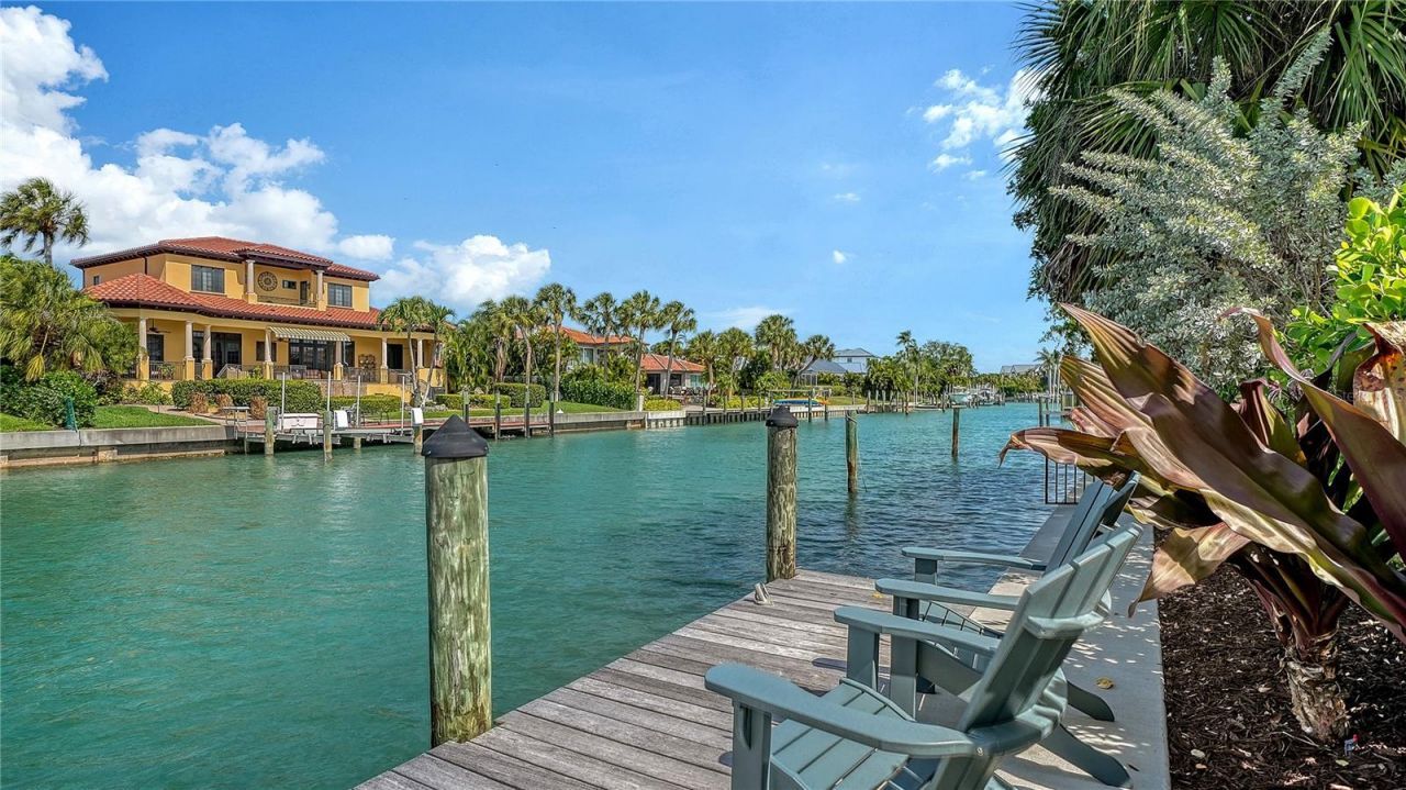 476 Meadow Lark Drive, Sarasota, FL 34236 Photo