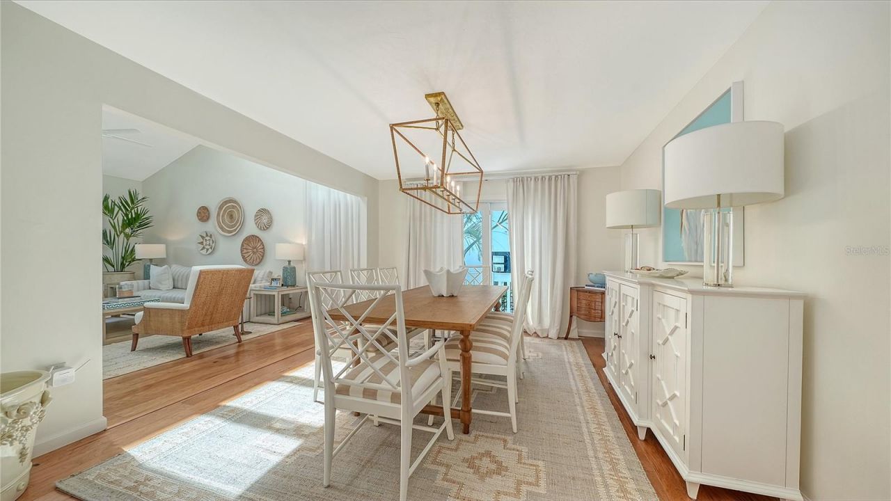 476 Meadow Lark Drive, Sarasota, FL 34236 Photo