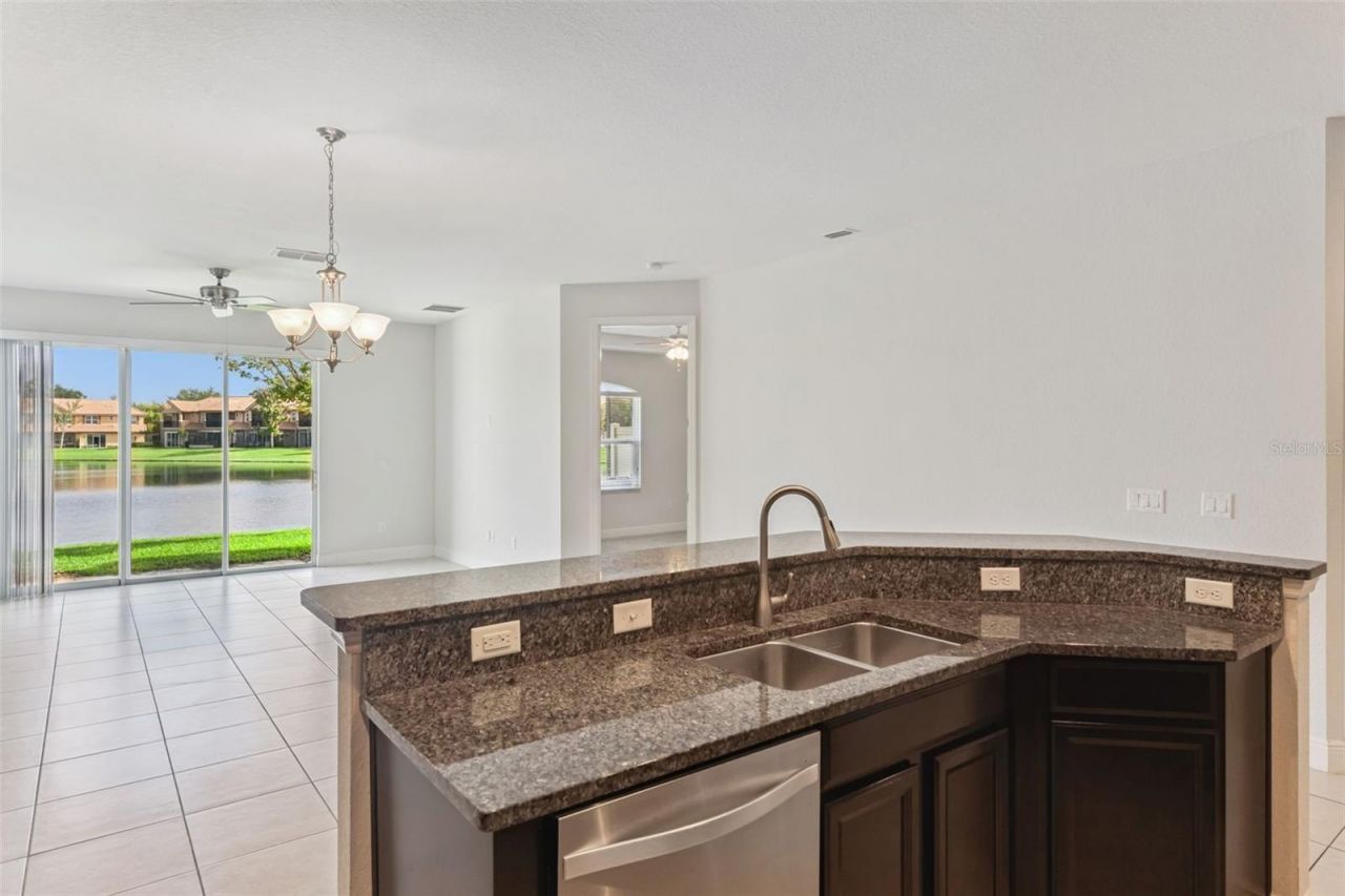 10738 Belfry Circle , Orlando, FL 32832 Photo