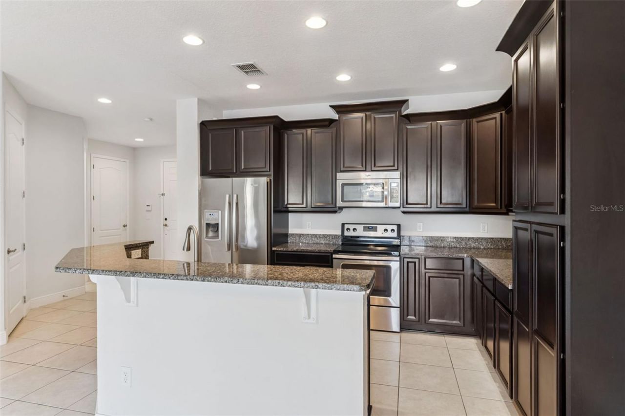 10738 Belfry Circle , Orlando, FL 32832 Photo