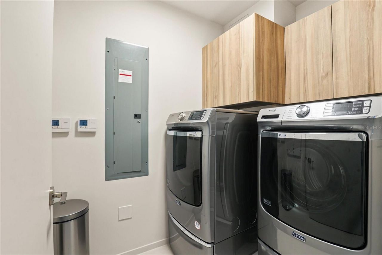 1020 Sunset Point Road, Unit 303, Clearwater, FL 33755 Photo