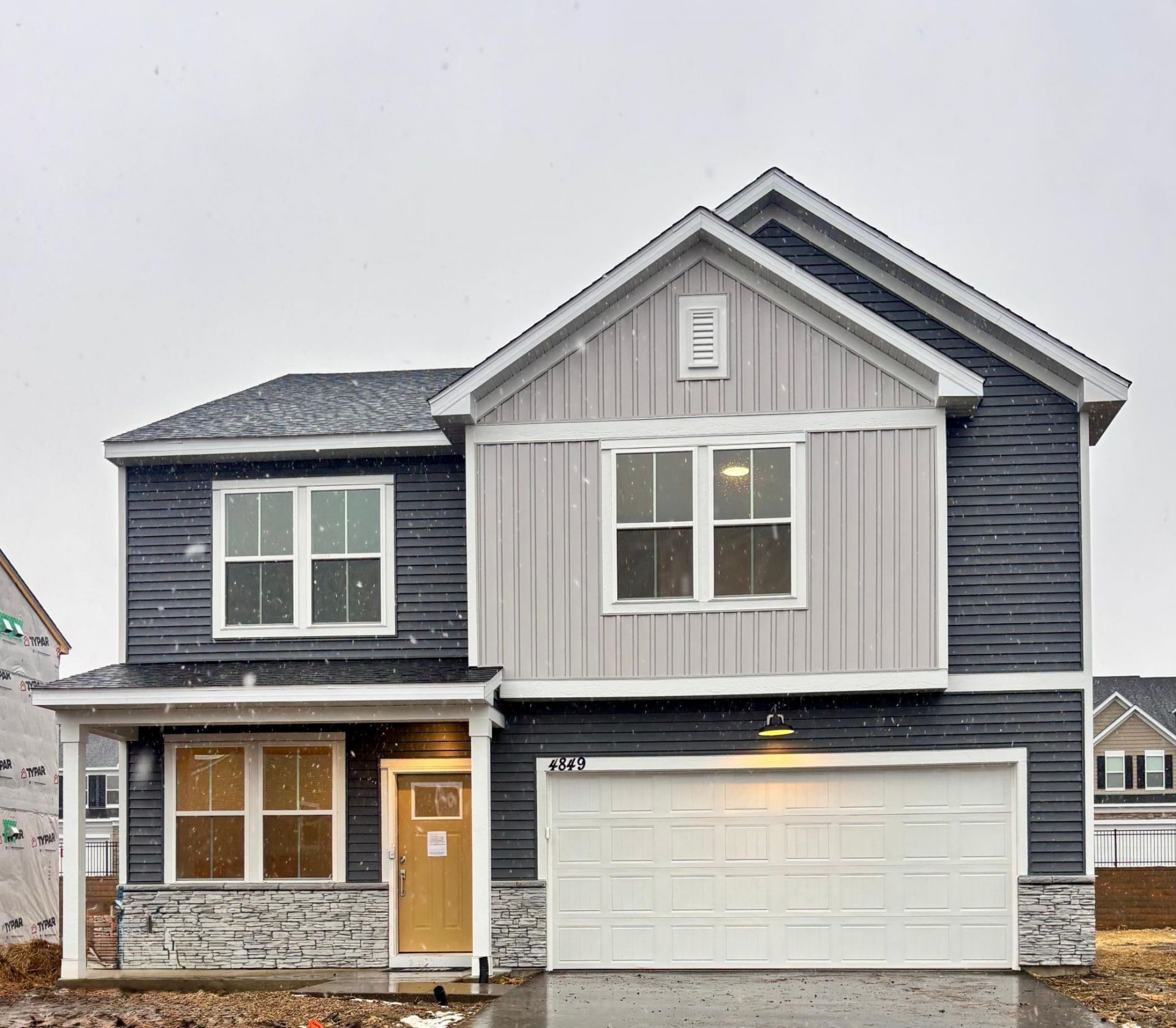 4849 Island Park Drive, Woodbury, MN 55129 Main Photo