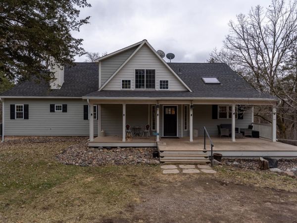 1342 Stagecoach Trail S, Afton, MN 55001