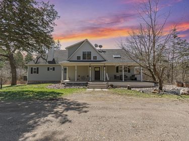 1342 Stagecoach Trail S, Afton, MN 55001