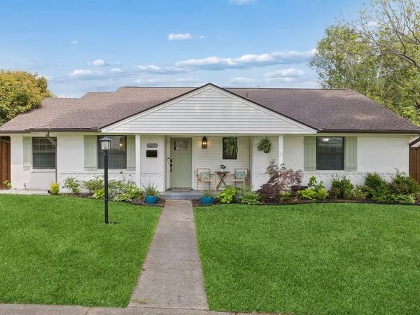 9734 Queenswood Lane, Dallas, TX 75238