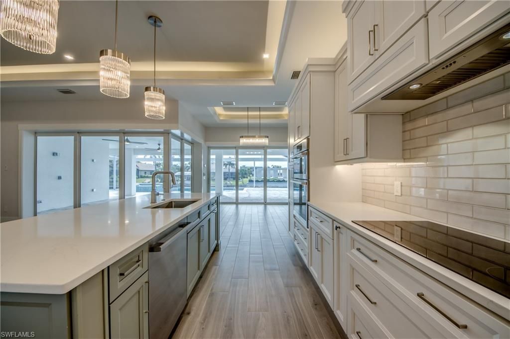 5125 Avalon Dr, Cape Coral, FL 33904 Photo