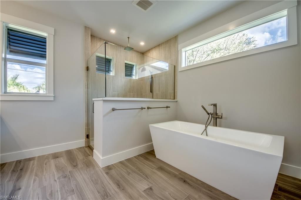 5125 Avalon Dr, Cape Coral, FL 33904 Photo