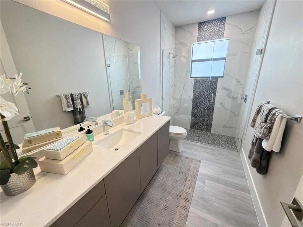 5125 Avalon Dr, Cape Coral, FL 33904 Photo