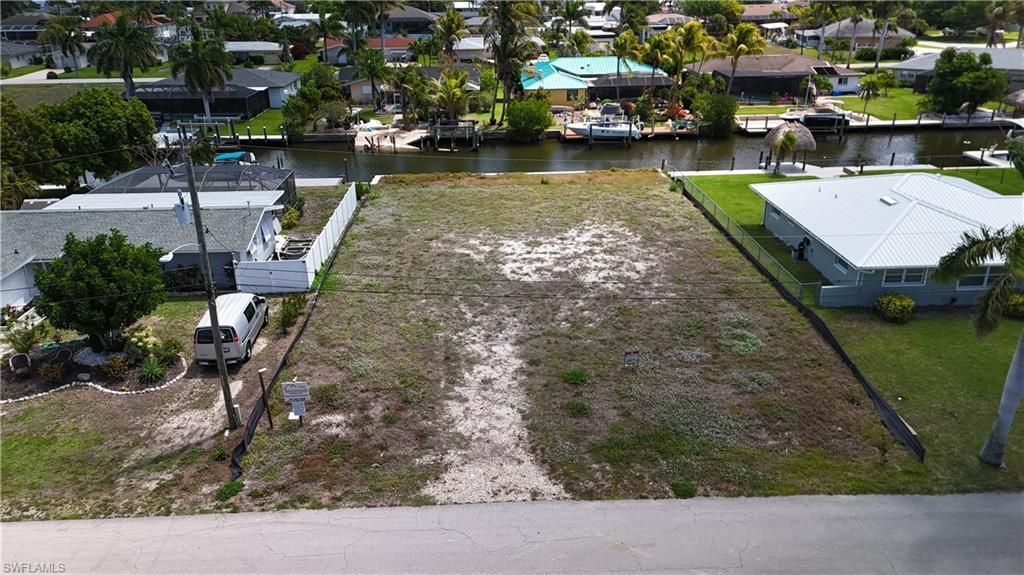 5125 Avalon Dr, Cape Coral, FL 33904 Photo