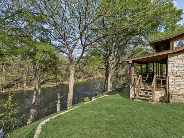 2630 PONDEROSA DR, New Braunfels, TX 78132