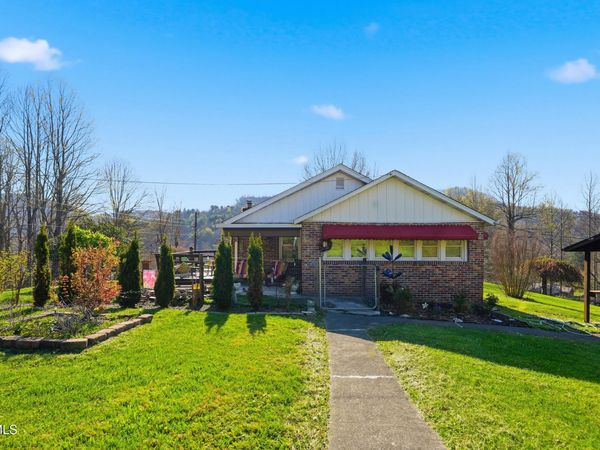 5422 Penwood Drive, Coeburn, VA 24230