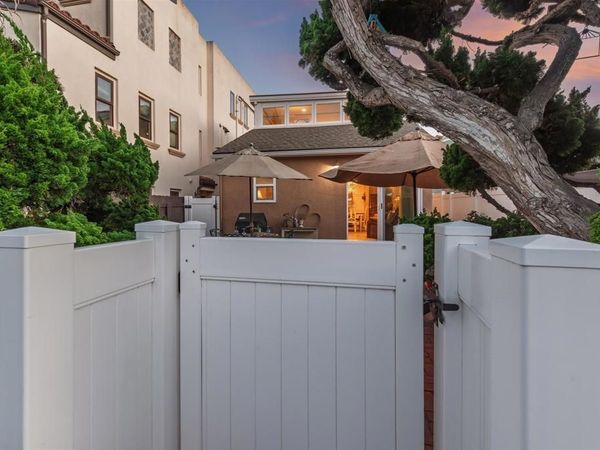 821 San Juan Place , San Diego, CA 92109