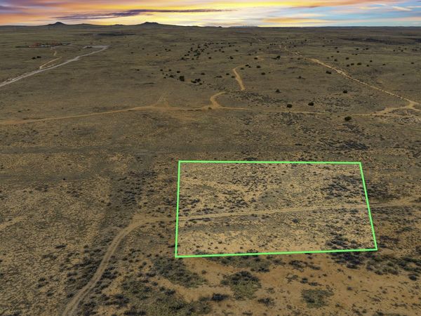 Scenic Drive NW, Unit 8, Albuquerque, NM 87120