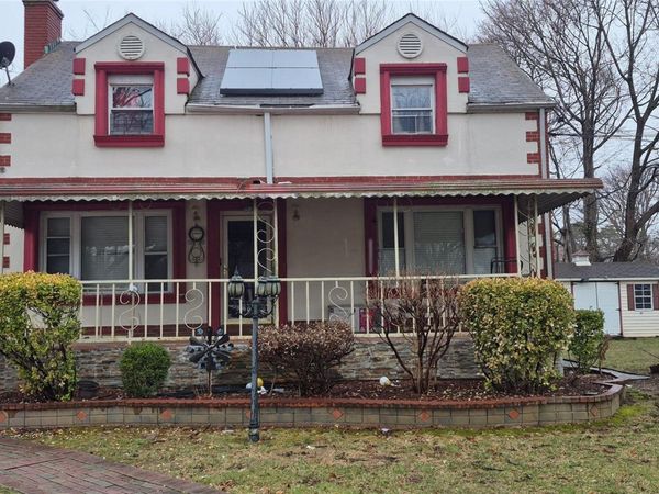 1540 Ferndale Boulevard , Central Islip, NY 11722