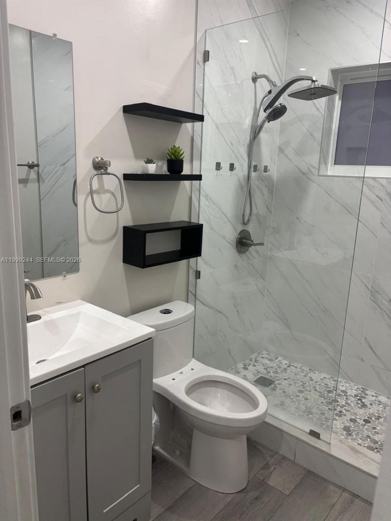 434 Tamiami Blvd, Miami, FL 33144 Photo