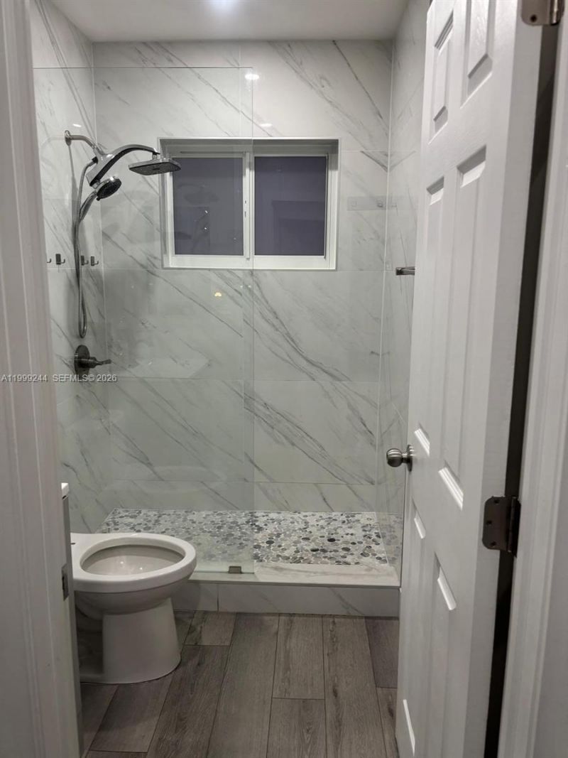 434 Tamiami Blvd, Miami, FL 33144 Photo