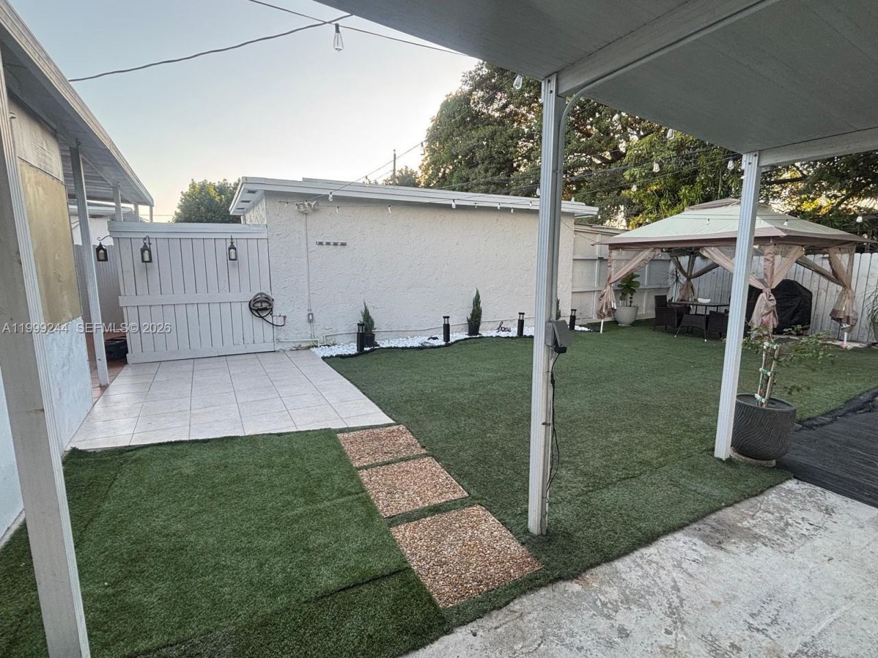 434 Tamiami Blvd, Miami, FL 33144 Photo