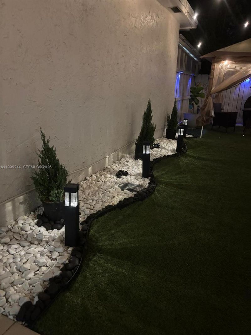 434 Tamiami Blvd, Miami, FL 33144 Photo