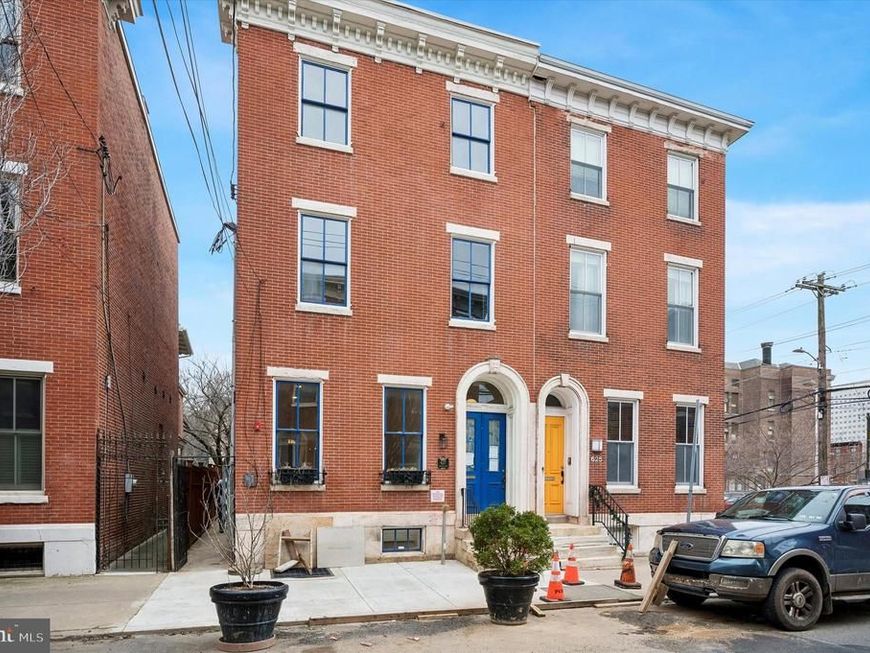 627 N 16th Street, Unit 202, Philadelphia, PA 19130 Main Photo