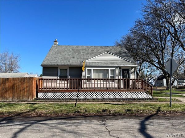 502 81st Street , Niagara Falls, NY 14304