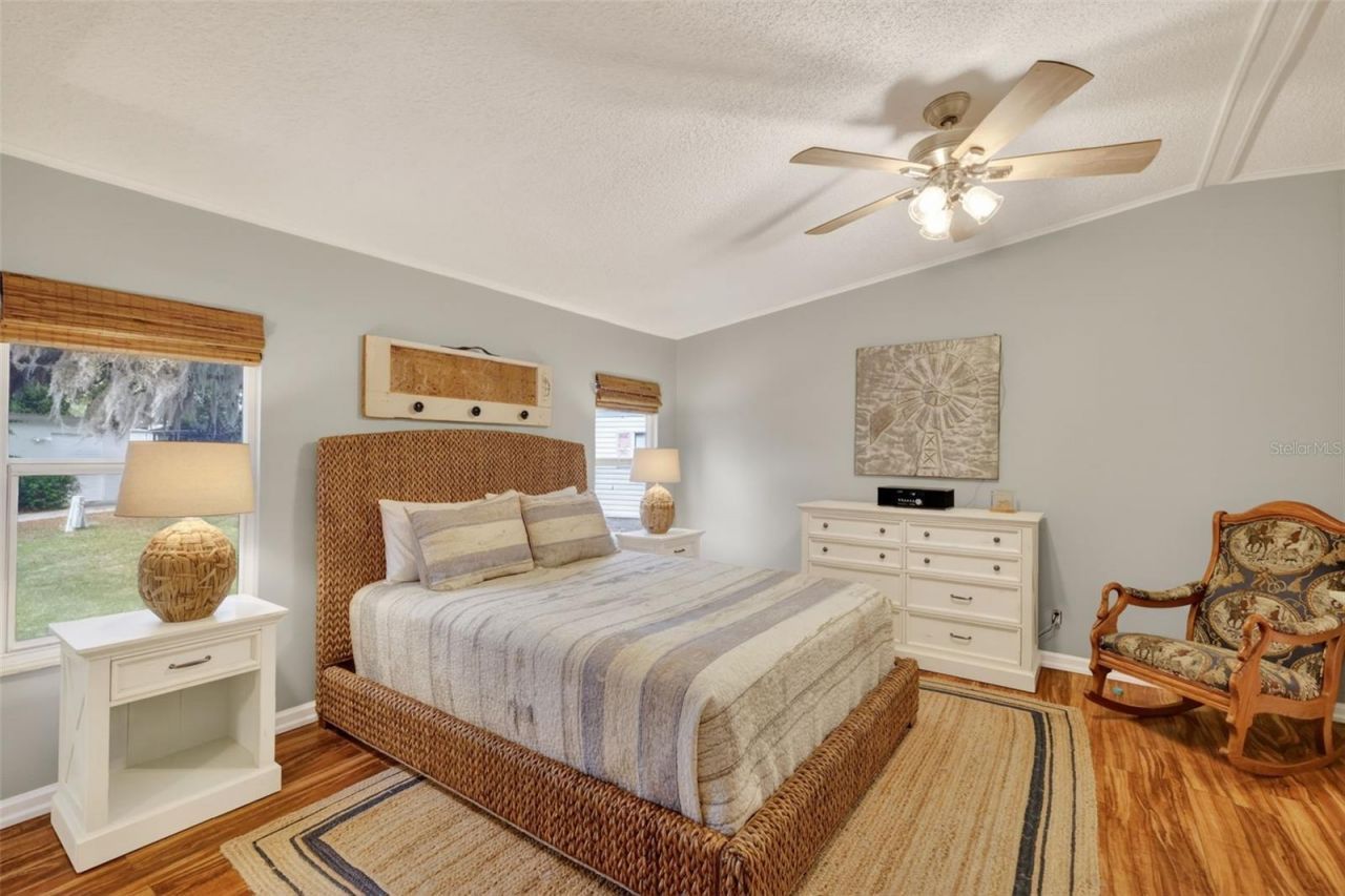 705 Devon Drive, Lady Lake, FL 32159 Photo