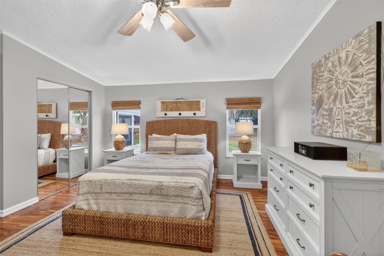 705 Devon Drive, Lady Lake, FL 32159 Photo