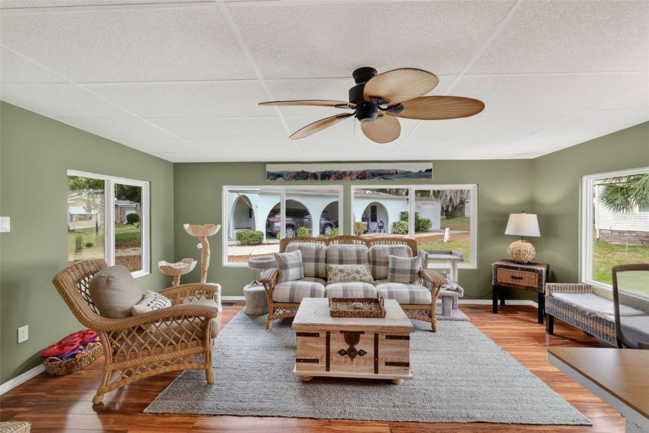 705 Devon Drive, Lady Lake, FL 32159 Photo