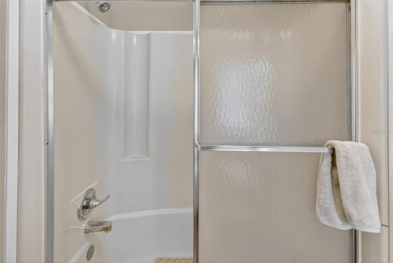 705 Devon Drive, Lady Lake, FL 32159 Photo