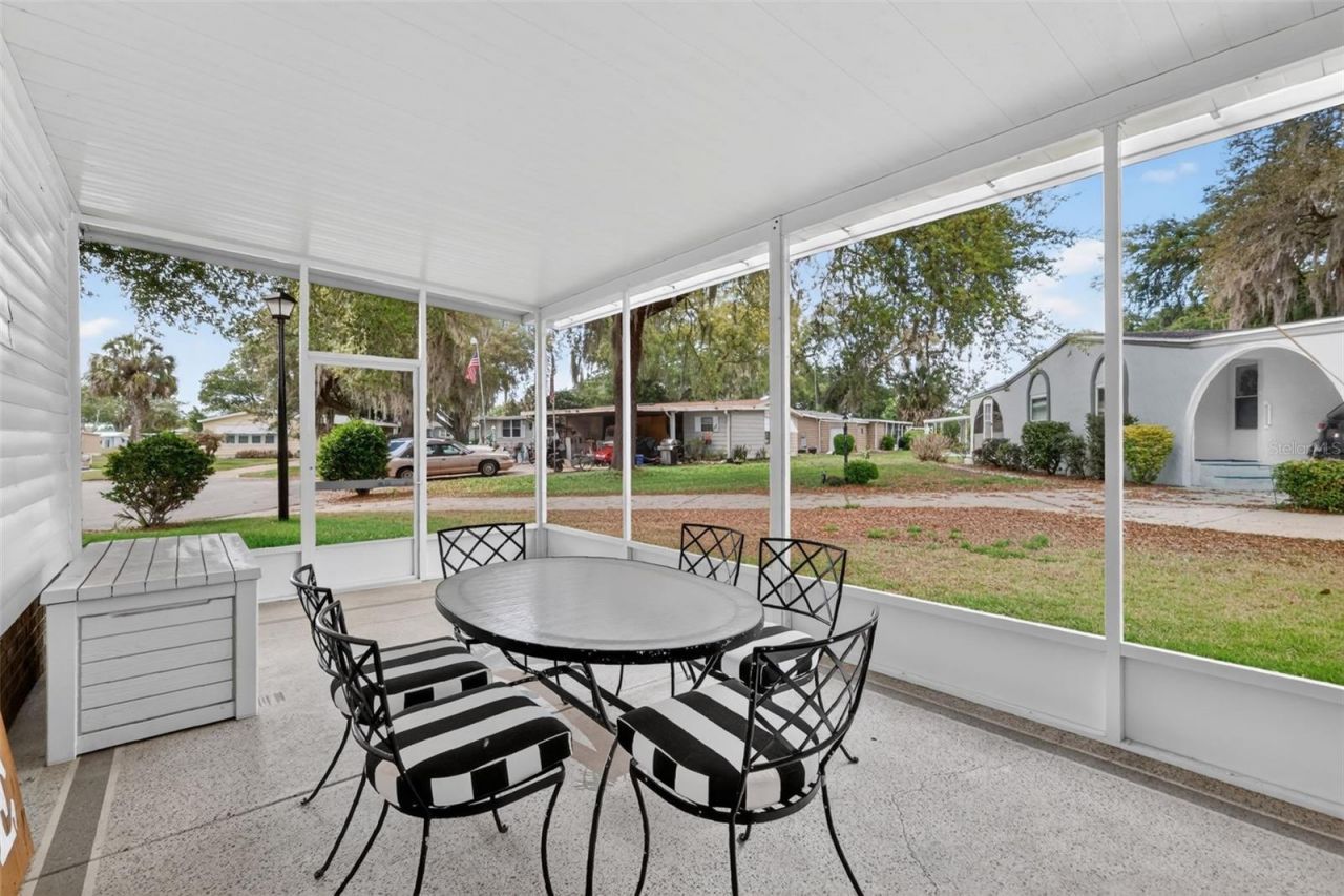 705 Devon Drive, Lady Lake, FL 32159 Photo