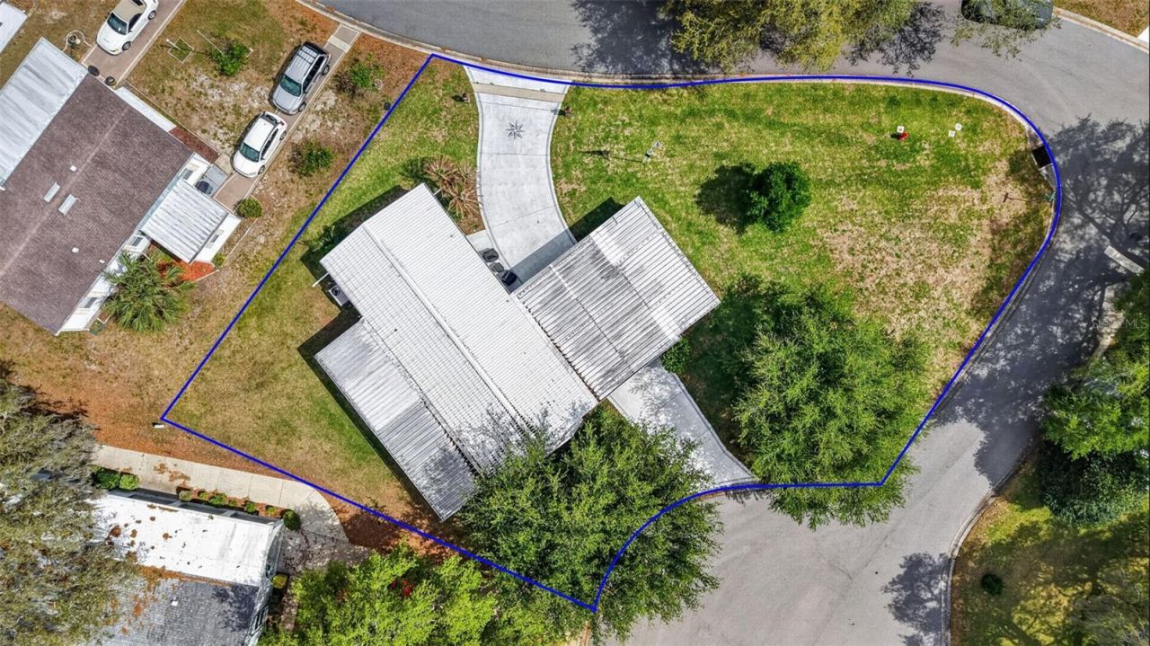 705 Devon Drive, Lady Lake, FL 32159 Photo