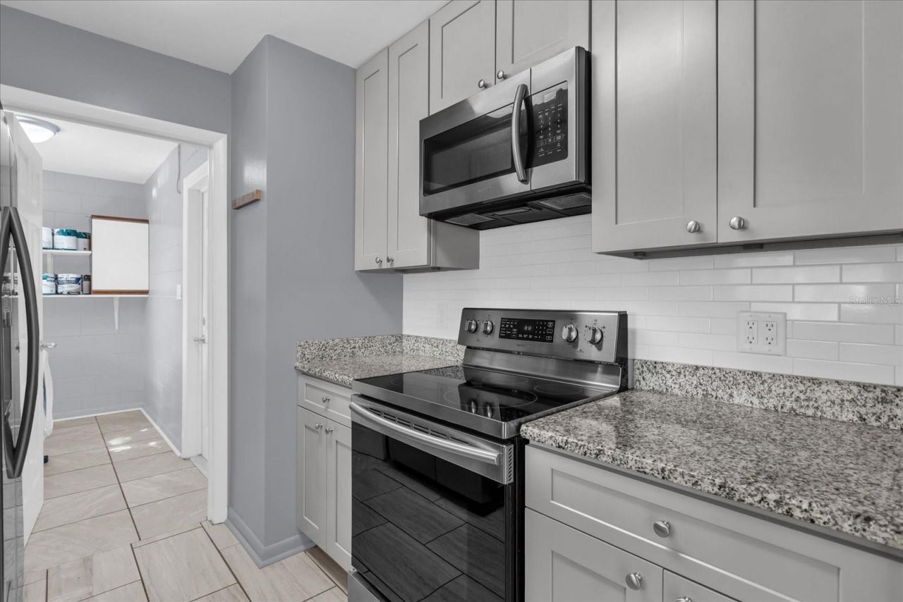 1412 S Oxalis Avenue , Orlando, FL 32807 Photo