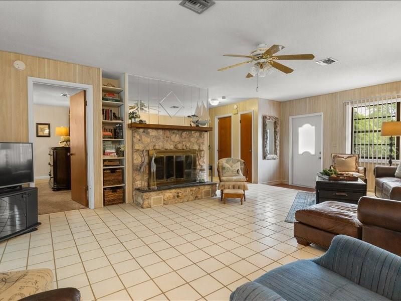 230 S Lake Starr Boulevard, Lake Wales, FL 33898 Photo