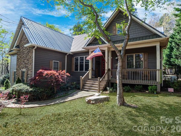 112 Wren Court , Lake Lure, NC 28746