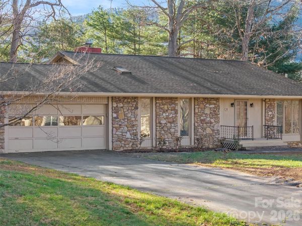 29 Reynolda Drive , Asheville, NC 28803