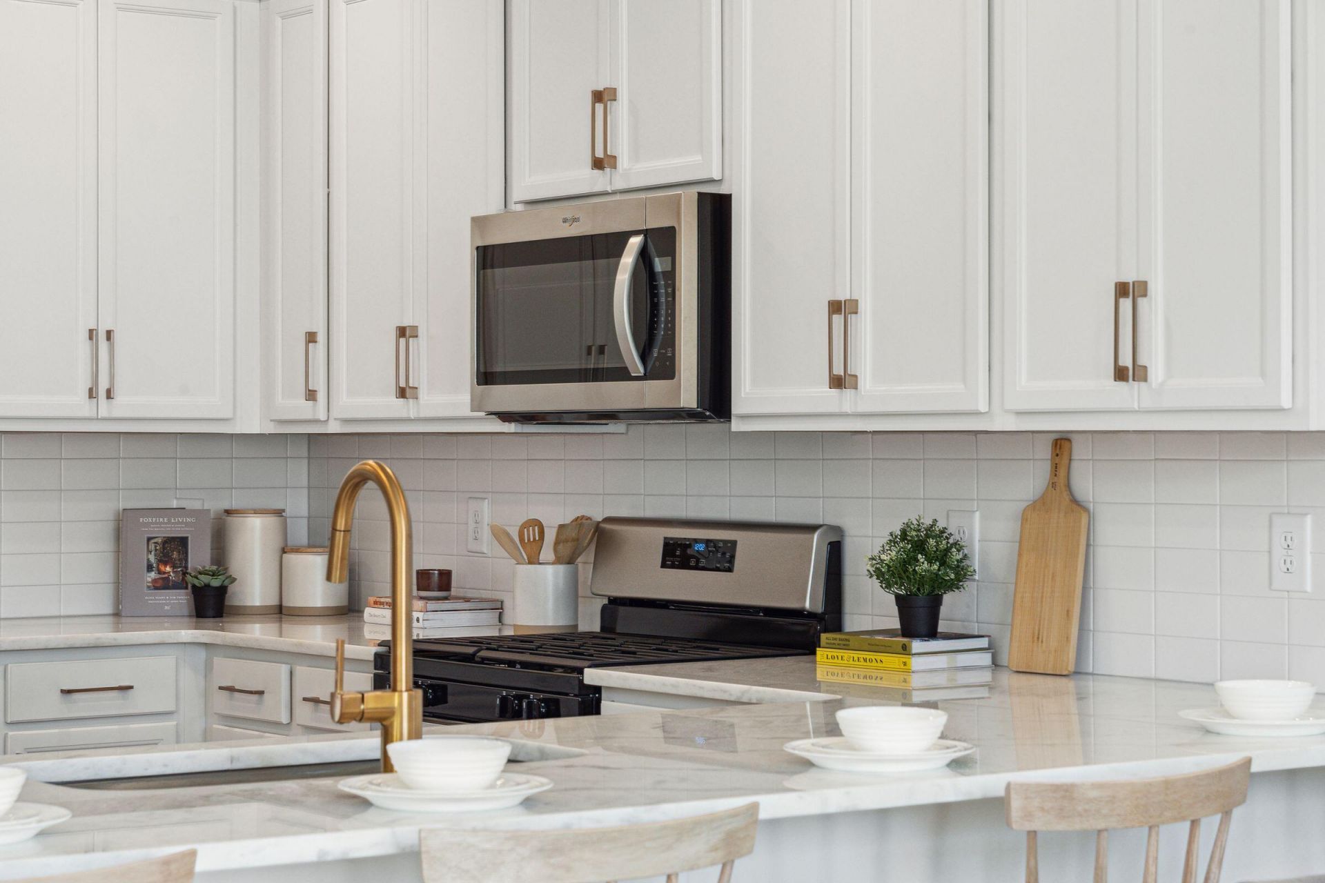 220 Harding Lane Photo 14