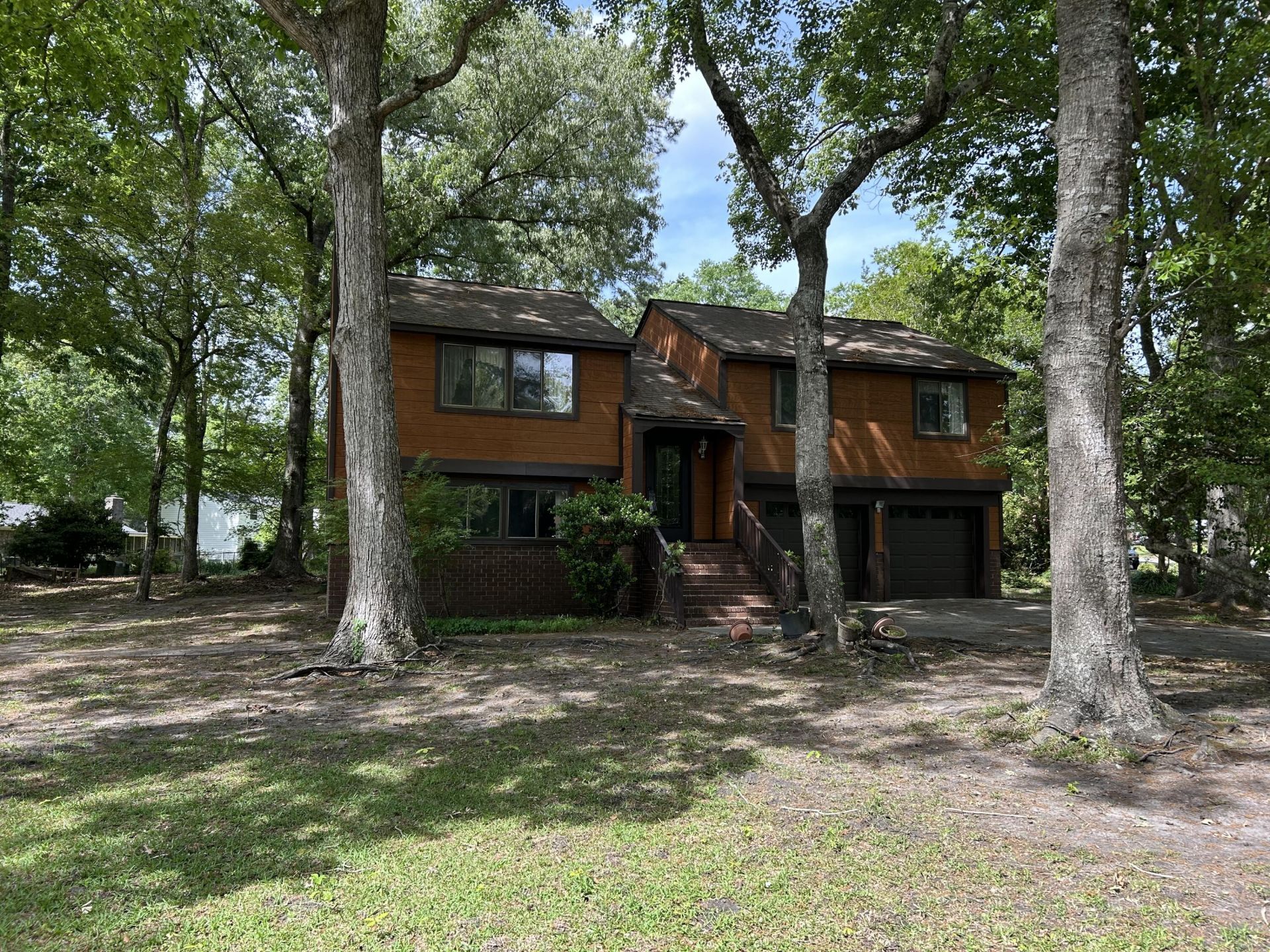 101 Timberlake Court Photo 1