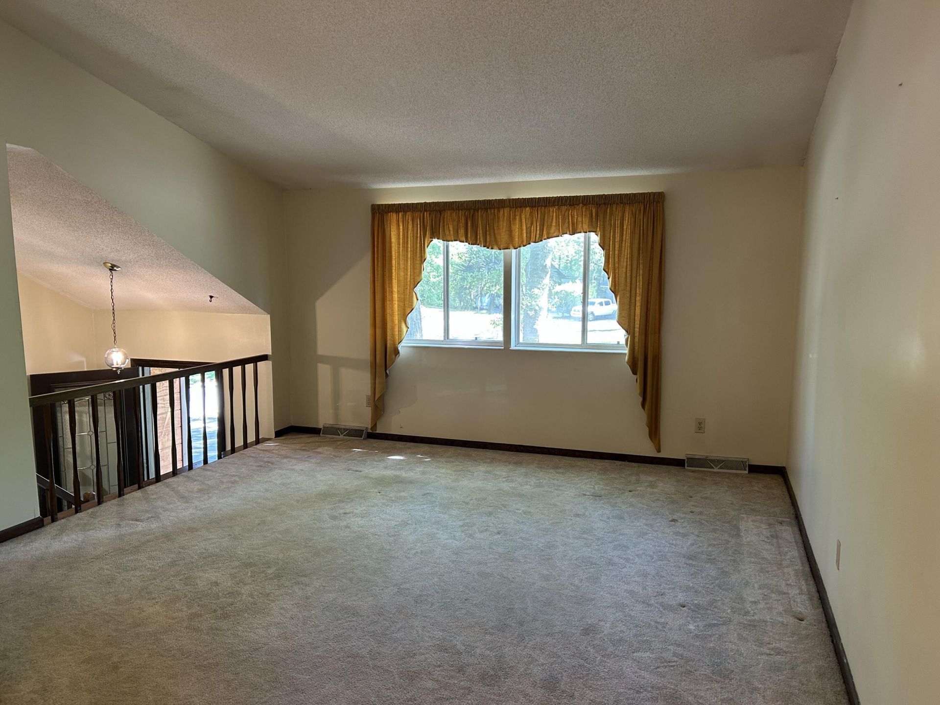 101 Timberlake Court Photo 16