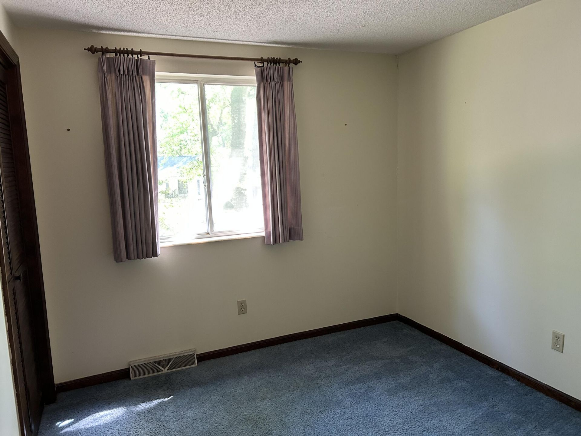 101 Timberlake Court Photo 19