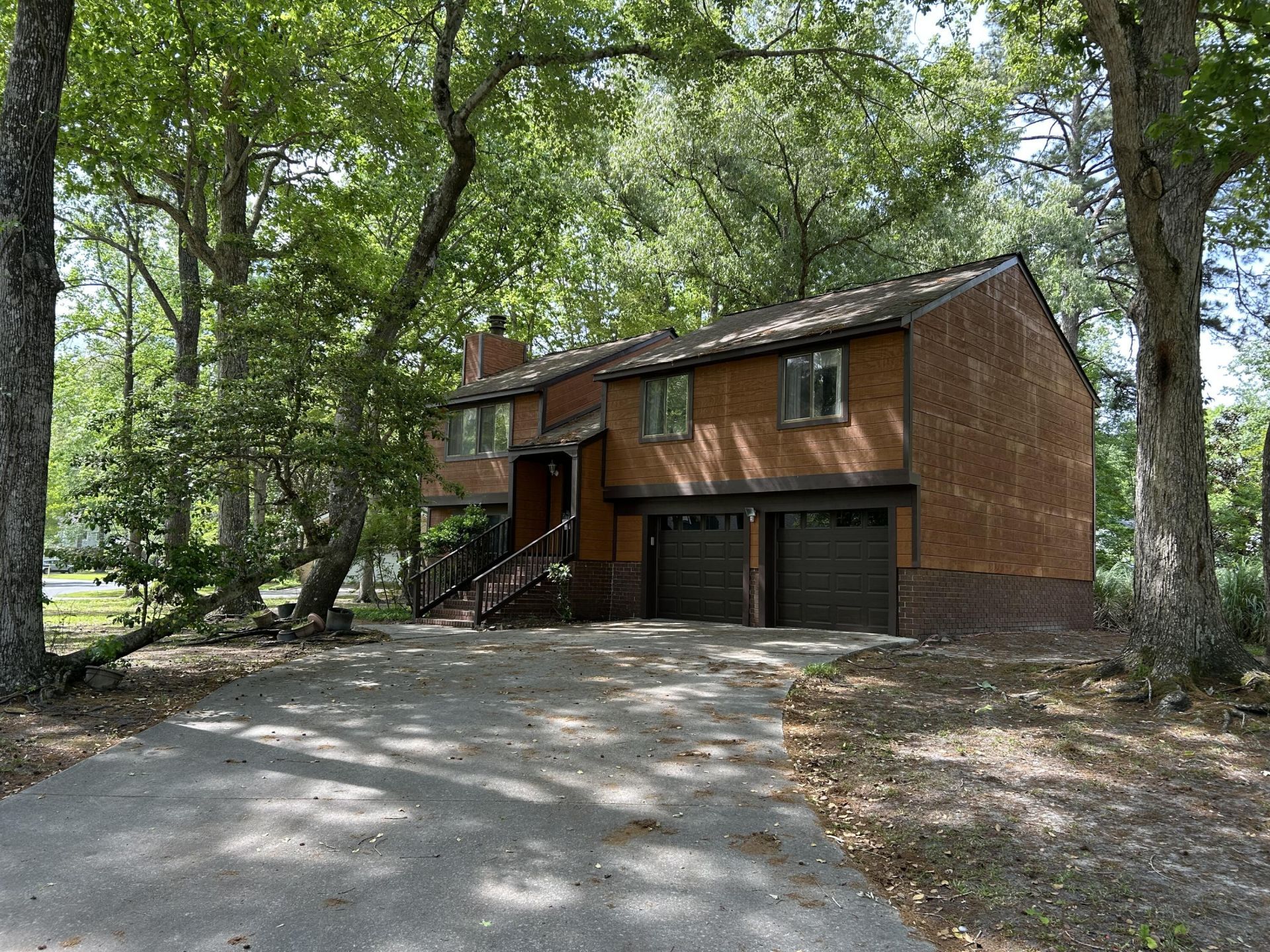 101 Timberlake Court Photo 3