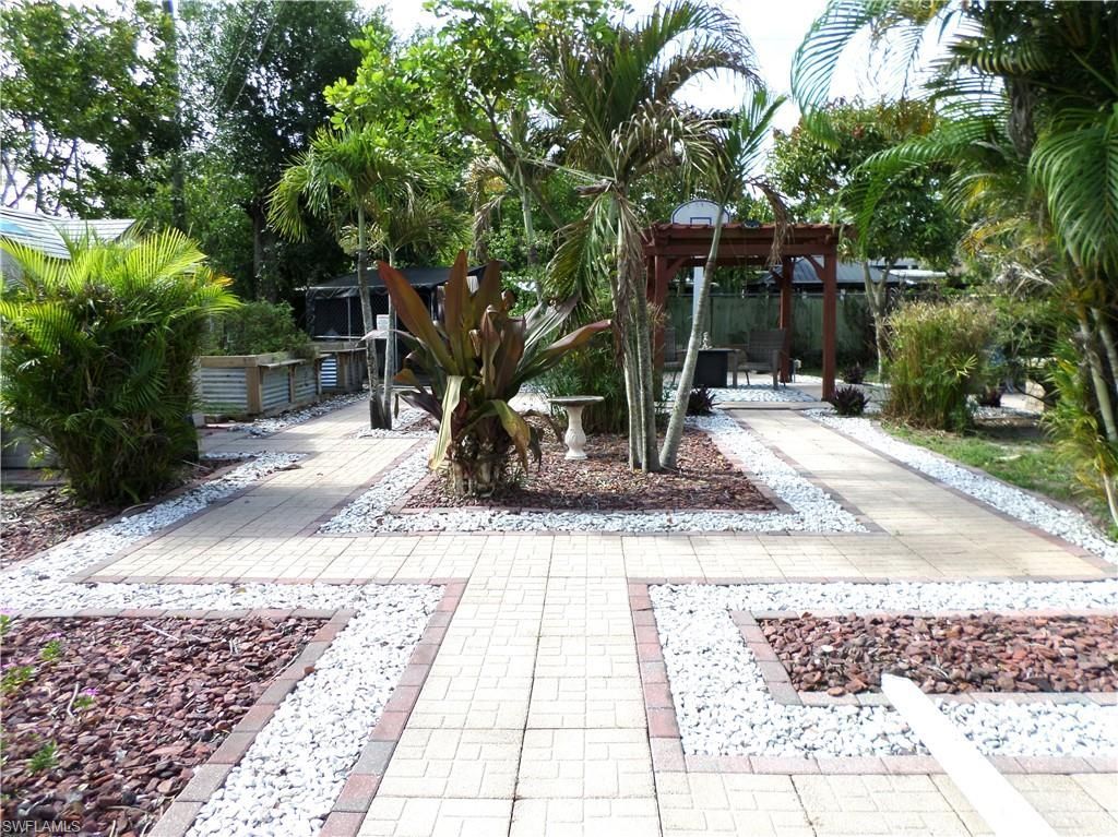 4436 Poinsettia St, Fort Myers, FL 33905 Photo