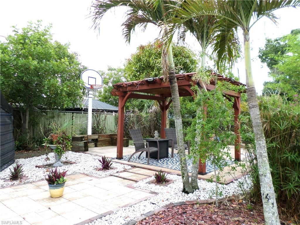 4436 Poinsettia St, Fort Myers, FL 33905 Photo