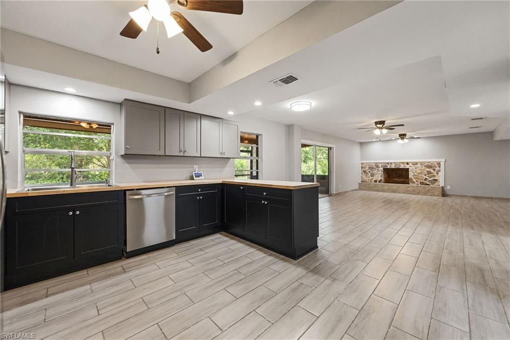 16941 Tarpon Way, North Fort Myers, FL 33917 Photo